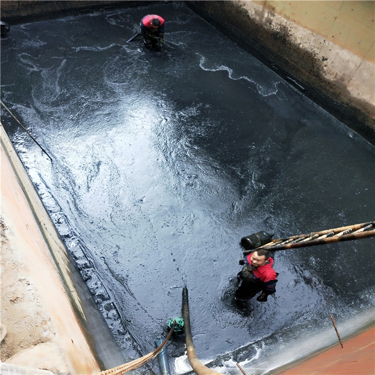 呼玛废水池清理